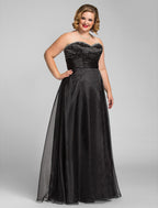 A-Line Little Black Dress Dress Prom Floor Length Sleeveless Sweetheart Organza with Ruched Beading