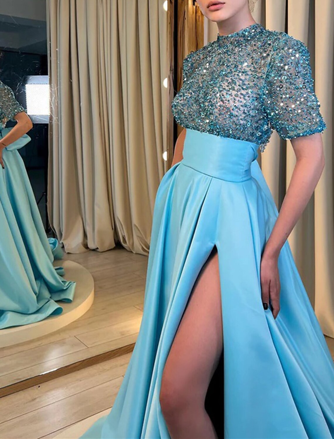 A-Line Evening Gown Christmas Red Green Dress Formal Carival Chapel Train Half Sleeve High Neck Satin with Pearls Sequin