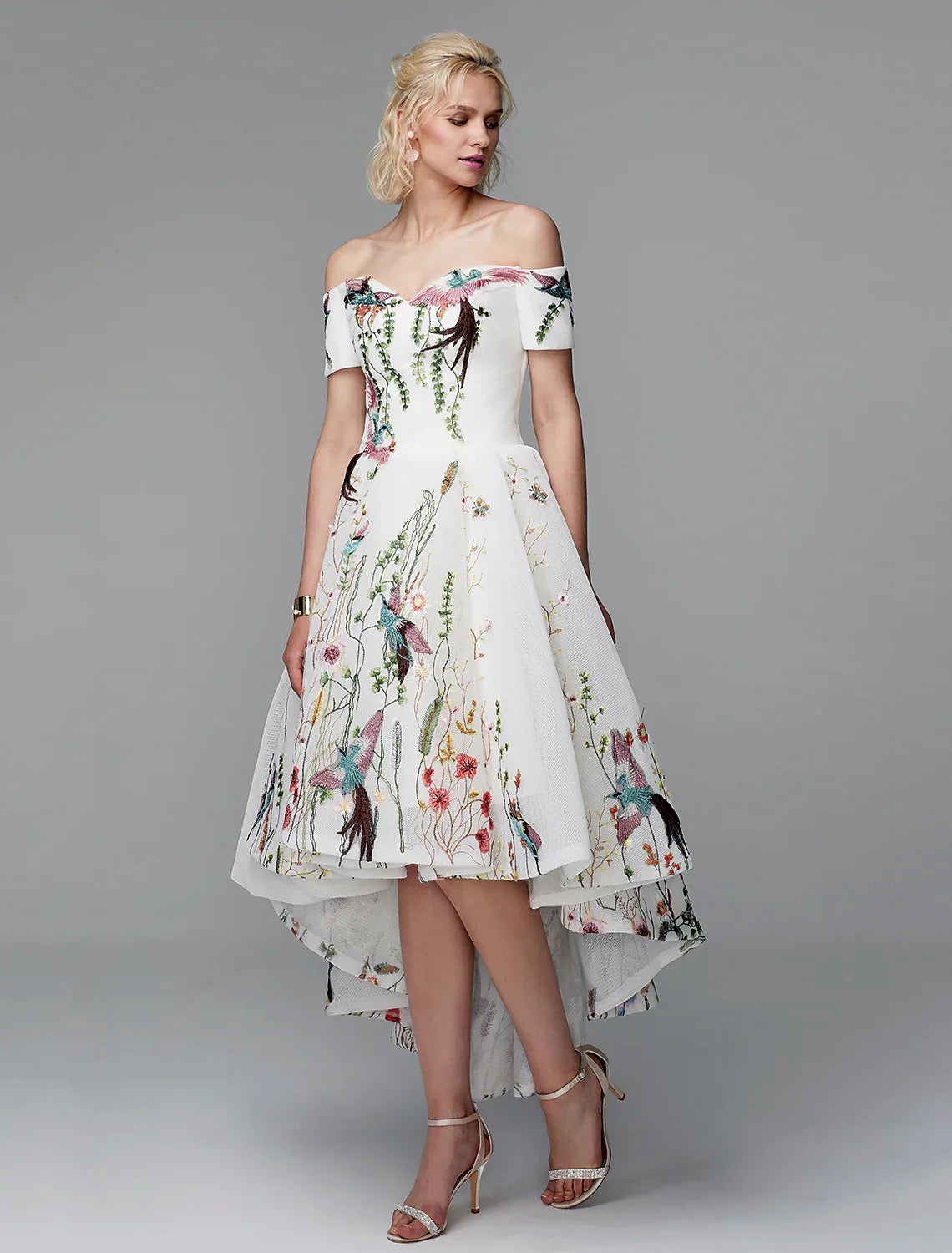 Dress Wedding Asymmetrical Short Sleeve Off Shoulder Polyester with Embroidery